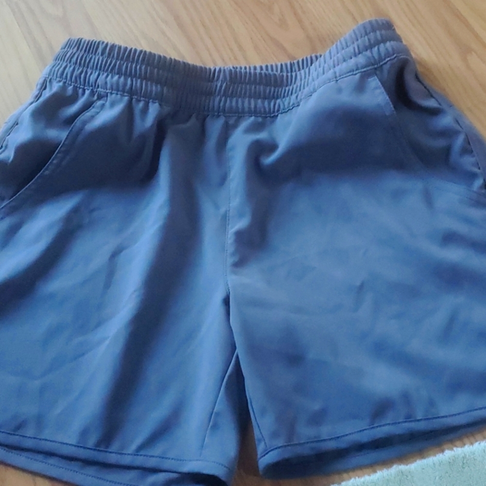 NEW Columbia athletic shorts